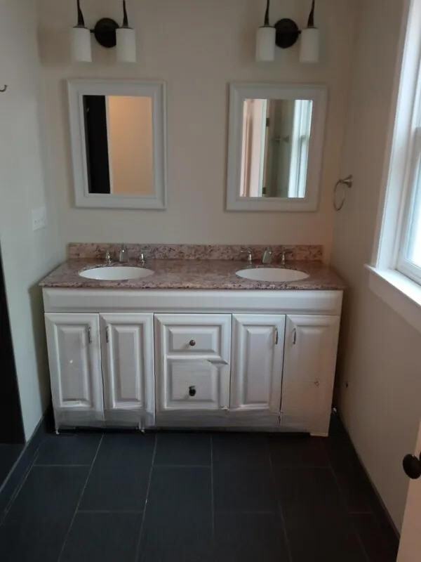 1453 Van Dyke St #2 - Photo 4 of 9