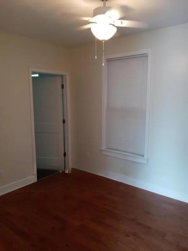 1453 Van Dyke St #2 - Photo 7 of 9