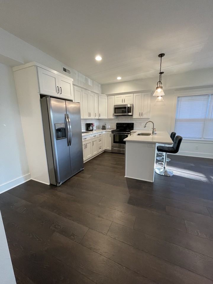 4317 Holly St #A - Photo 5 of 19