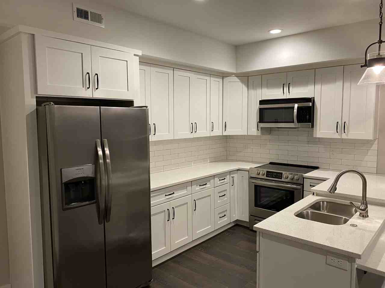 4317 Holly St #A - Photo 7 of 19