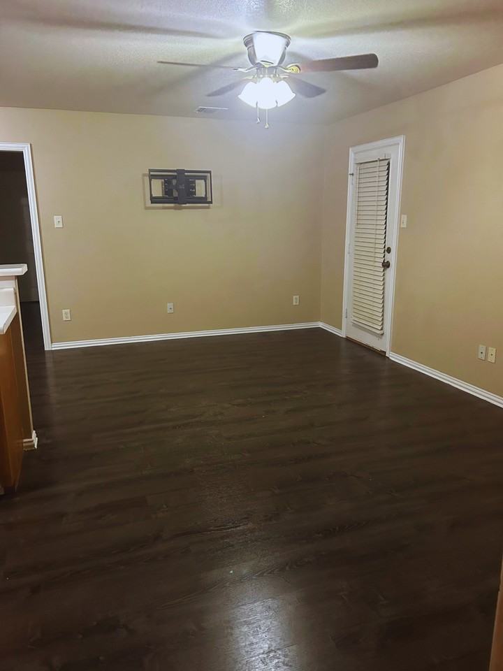 1008 Turkey Creek Ct #1008A - Photo 3 of 22