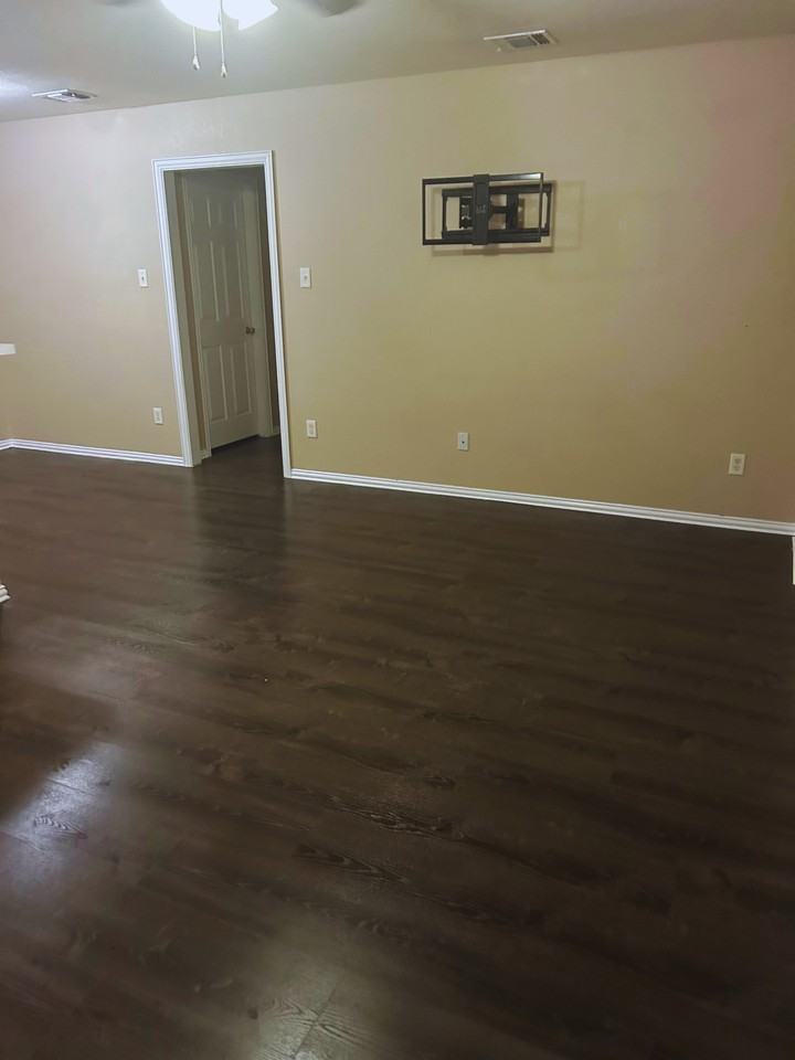 1008 Turkey Creek Ct #1008A - Photo 4 of 22