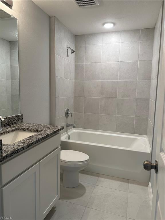 3756 Ne 13th Pl - Photo 2 of 18