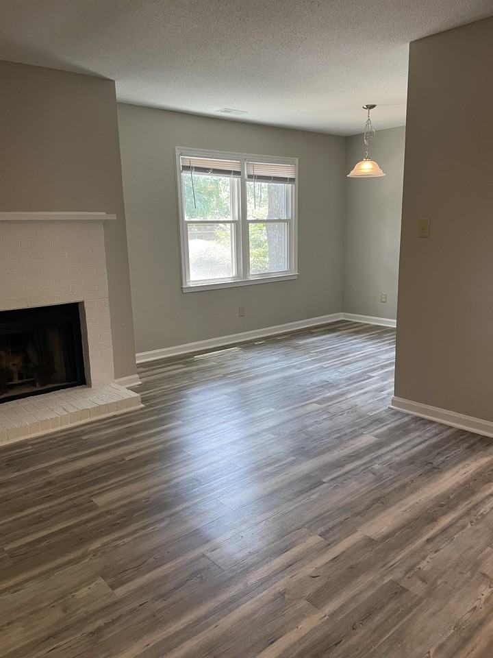 3561 Mill Run #3561 - Photo 2 of 38