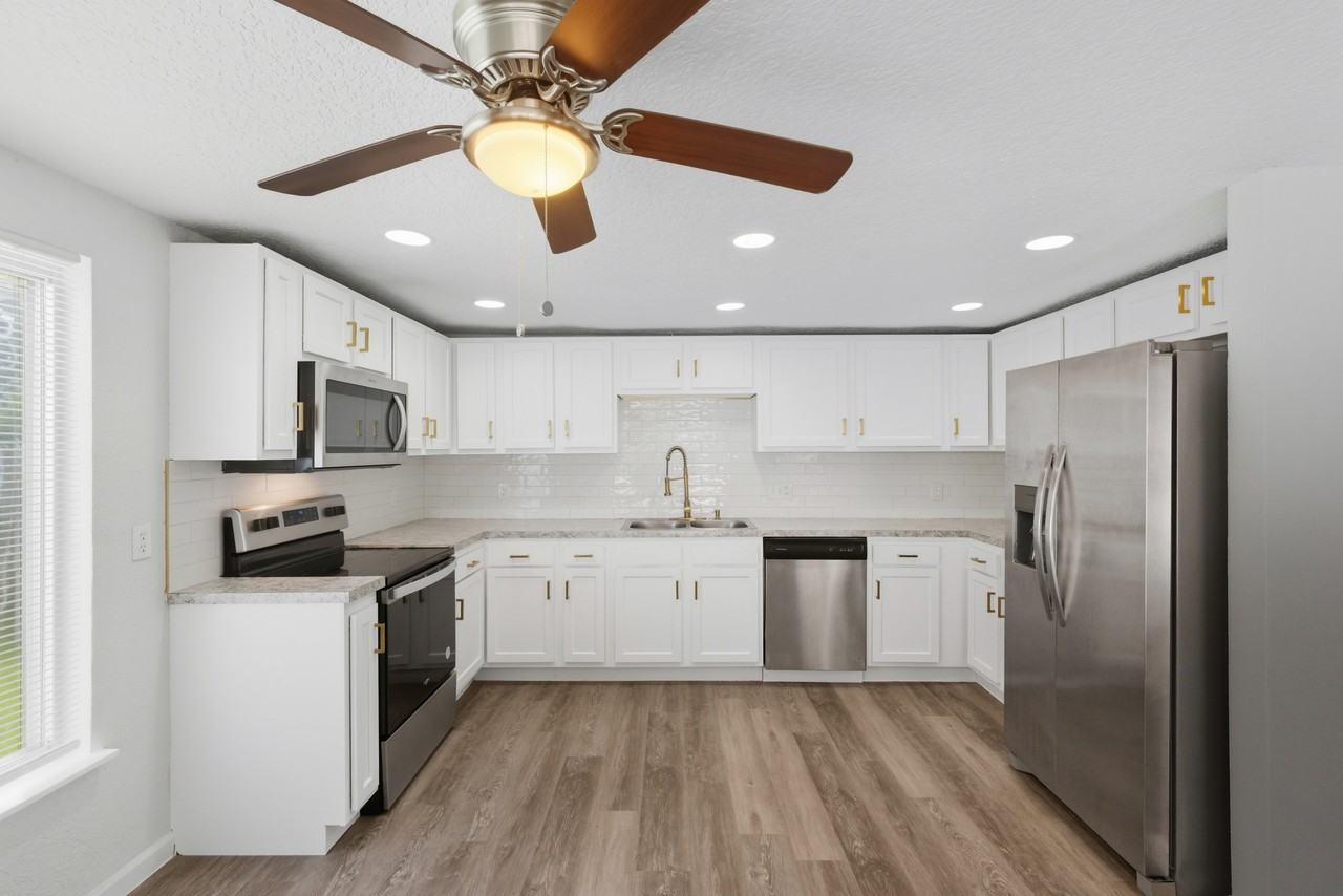 8524 Dandy Ave #1 - Photo 4 of 11