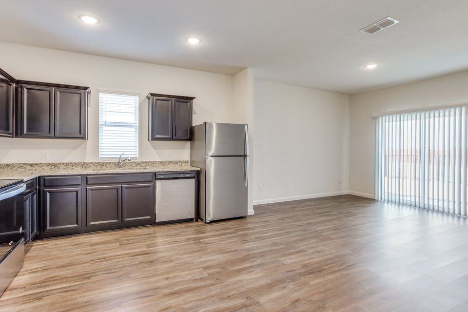 1908 Briar Cove #25 - Photo 6 of 10