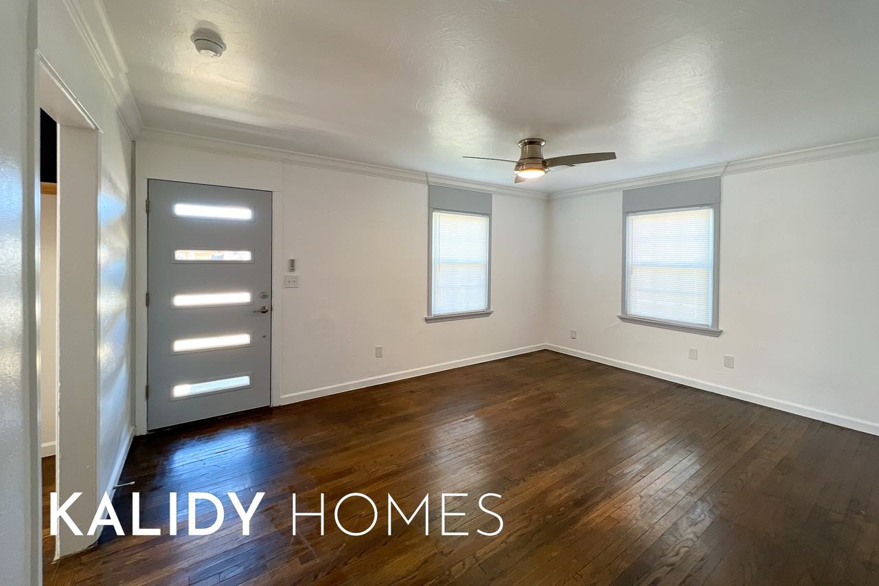 1338 South Dr #1 - Photo 3 of 39