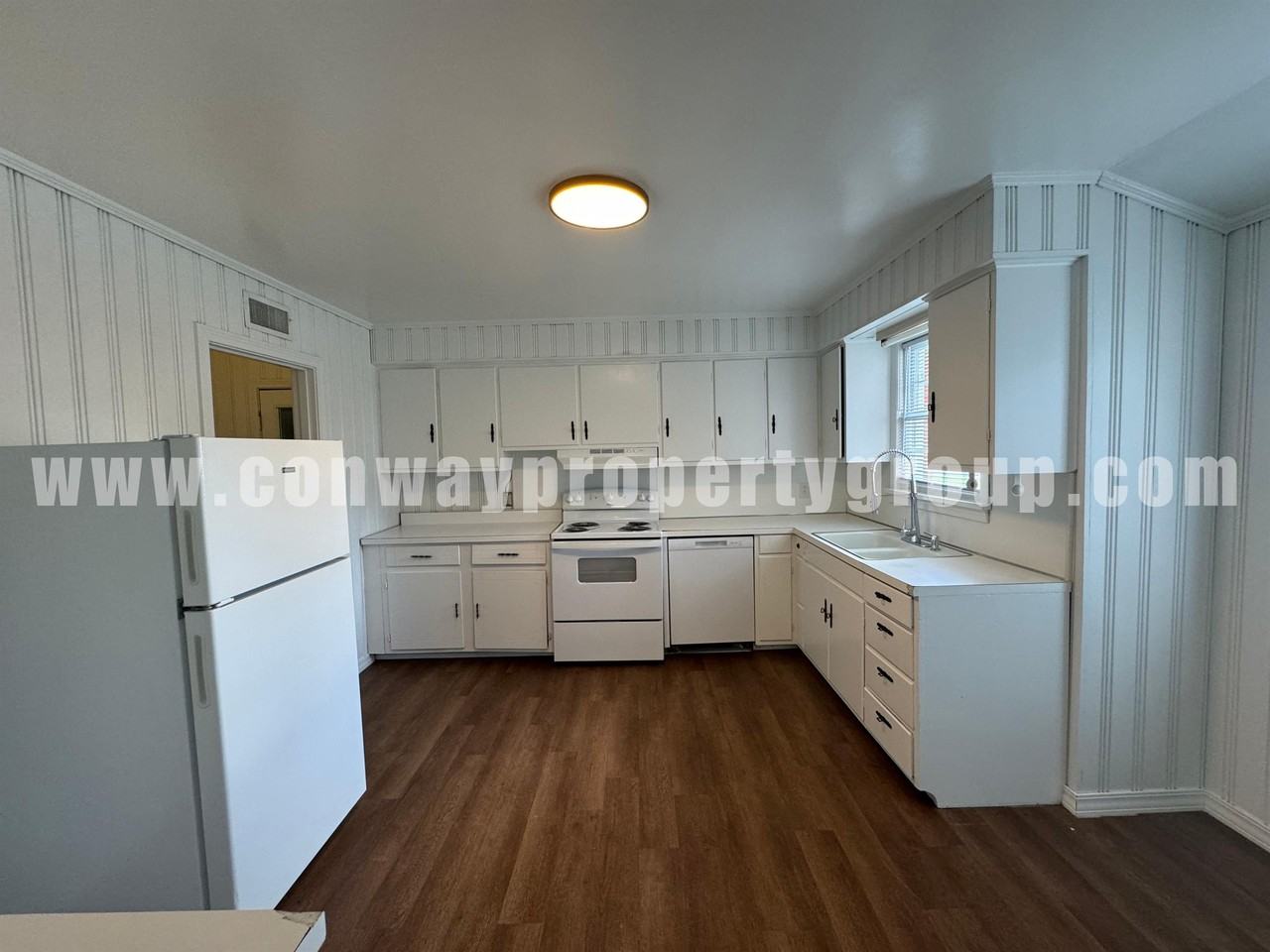 718 Donaghey Ave #718 - Photo 5 of 17