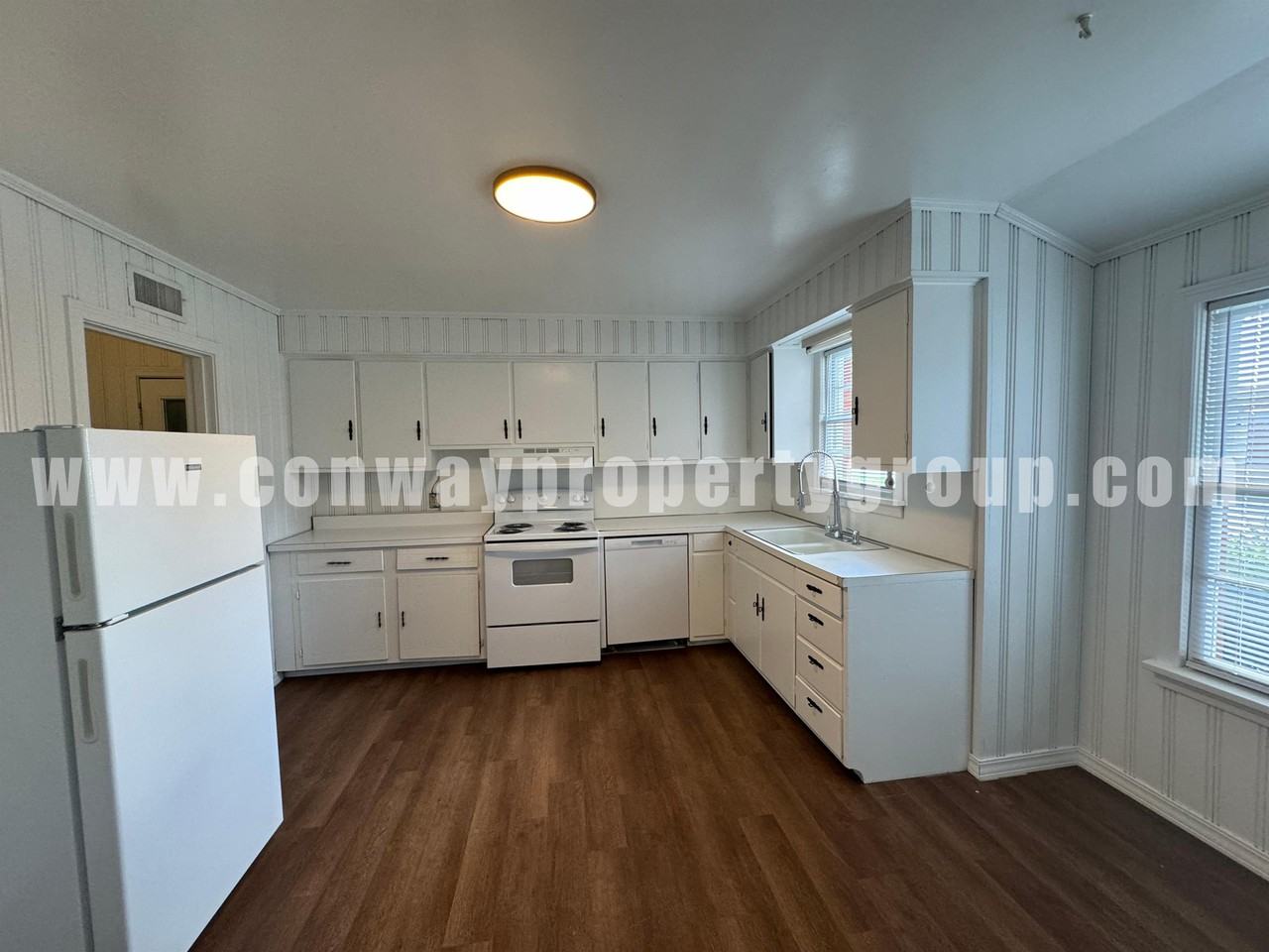 718 Donaghey Ave #718 - Photo 6 of 17