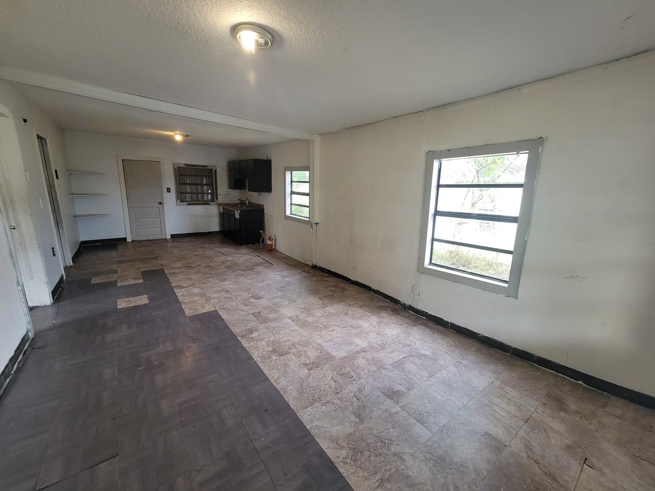 10529 3rd Ave #10 - Photo 7 of 26