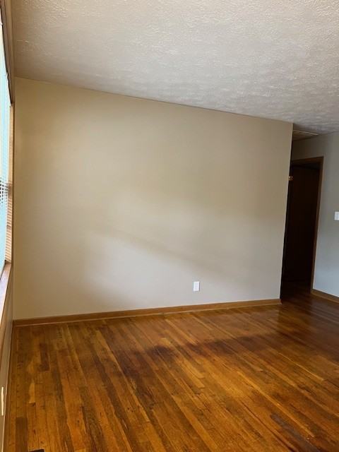 2545 S Nettleton Ave #1 - Photo 3 of 29