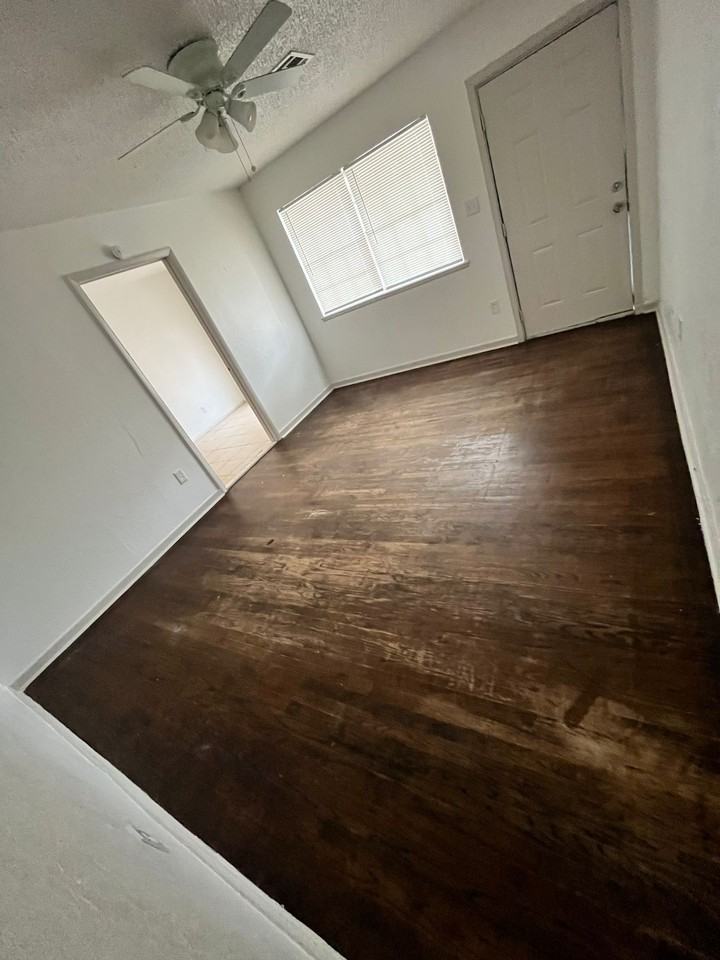 5808 Nw Kinyon Ave #33 - Photo 3 of 20
