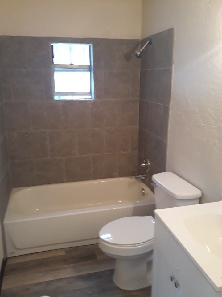 350 Maple Street #10 - Photo 4 of 9