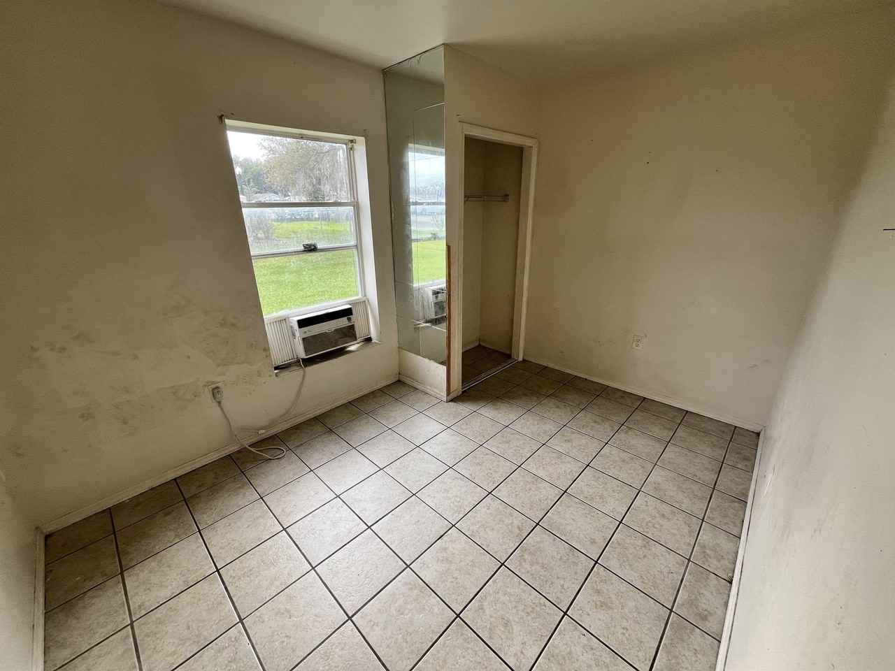 311 E Magnolia St #2 - Photo 5 of 13