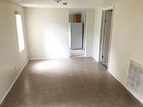 641 W 6th St #10 - Photo 3 of 12