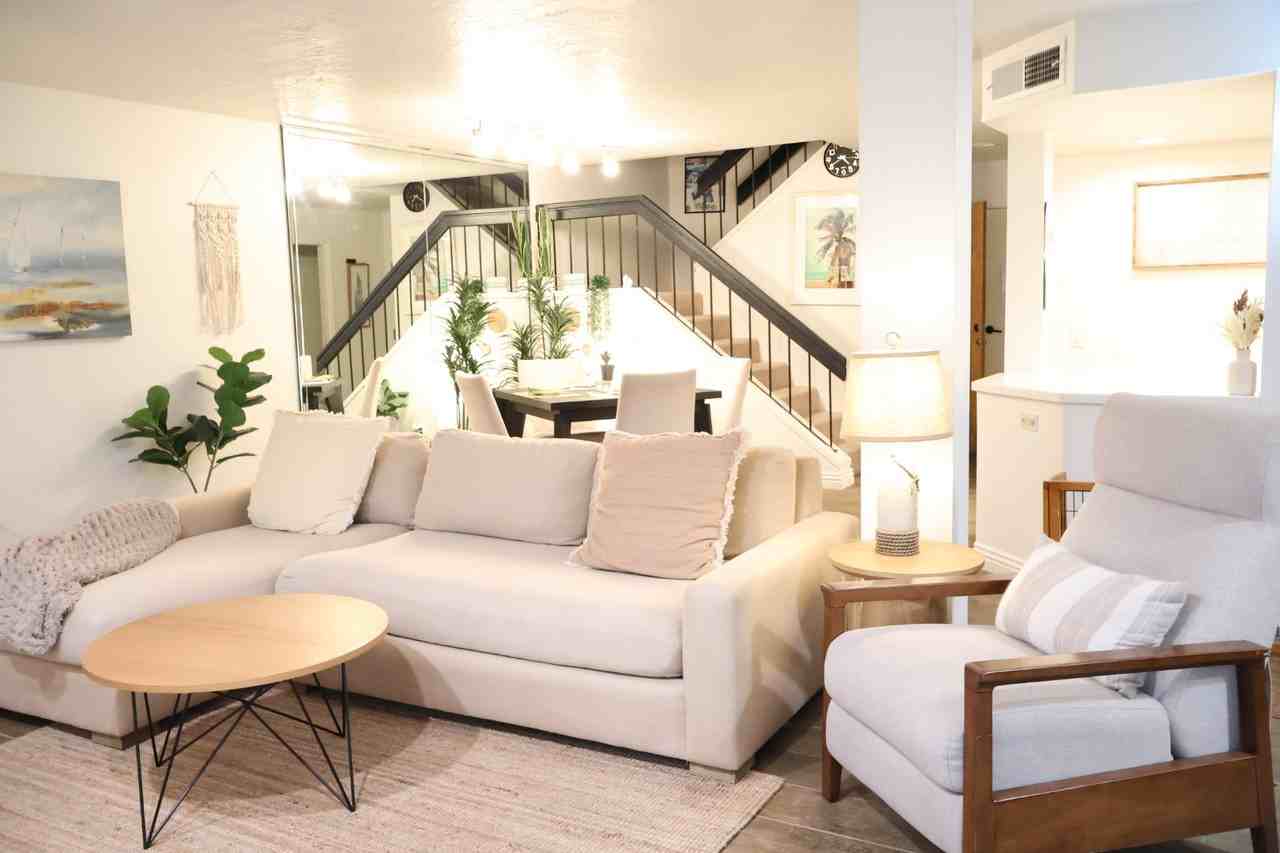 4010 Layang Layang Circle #a - Photo 3 of 36