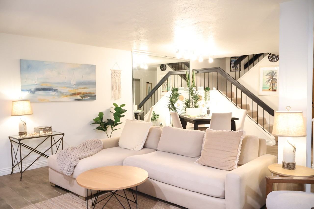 4010 Layang Layang Circle #a - Photo 2 of 36