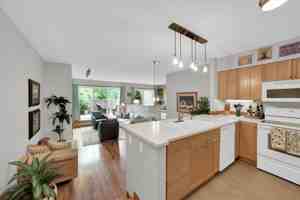 featured image of 856 Walnut Street