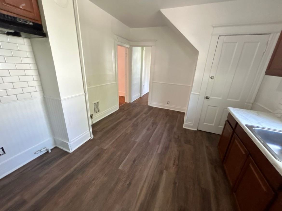 651 Garson Avenue #DOWN - Photo 3 of 10
