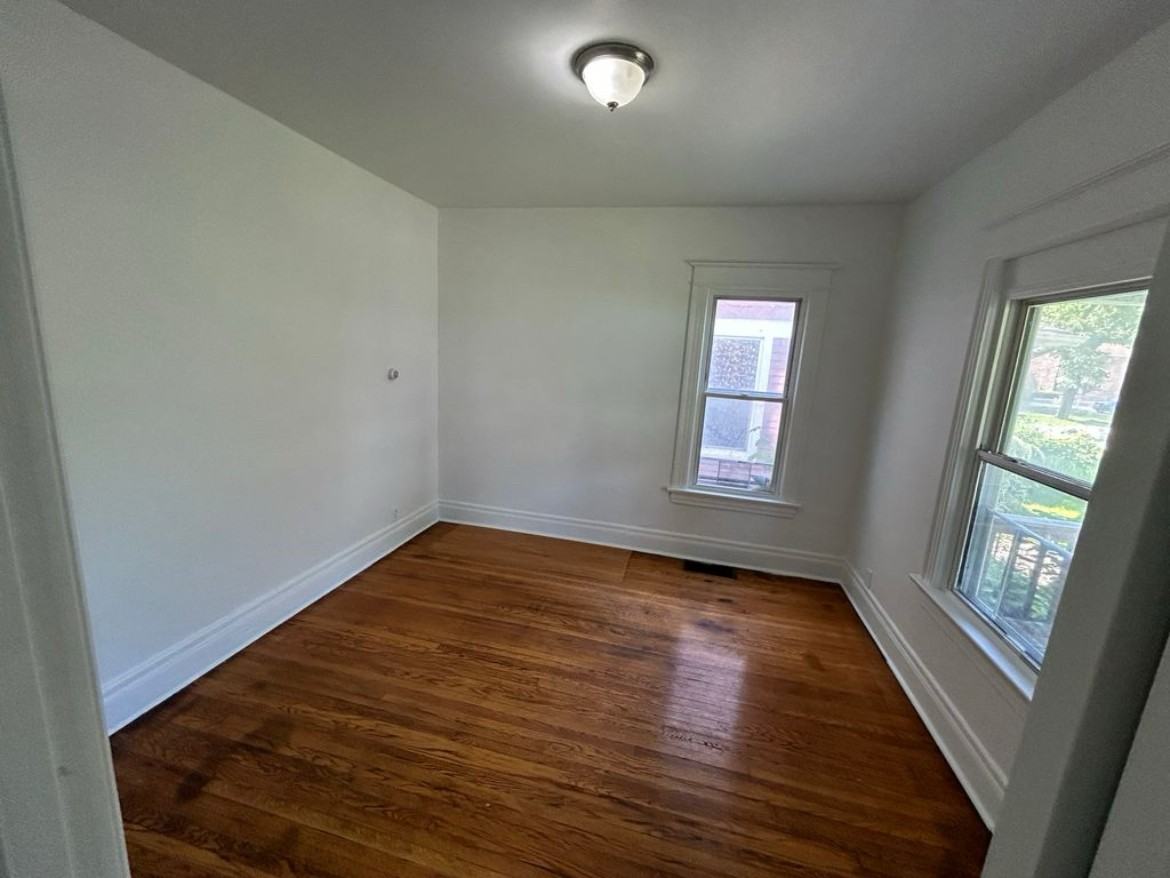 651 Garson Ave #DOWN - Photo 7 of 10