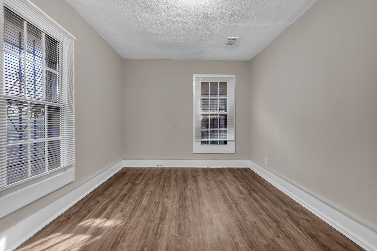 481 Marianna St #1 - Photo 3 of 16