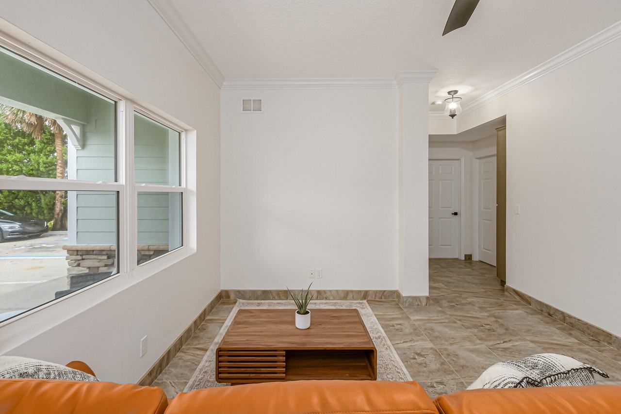 171 24th Street #101 - Photo 6 of 42