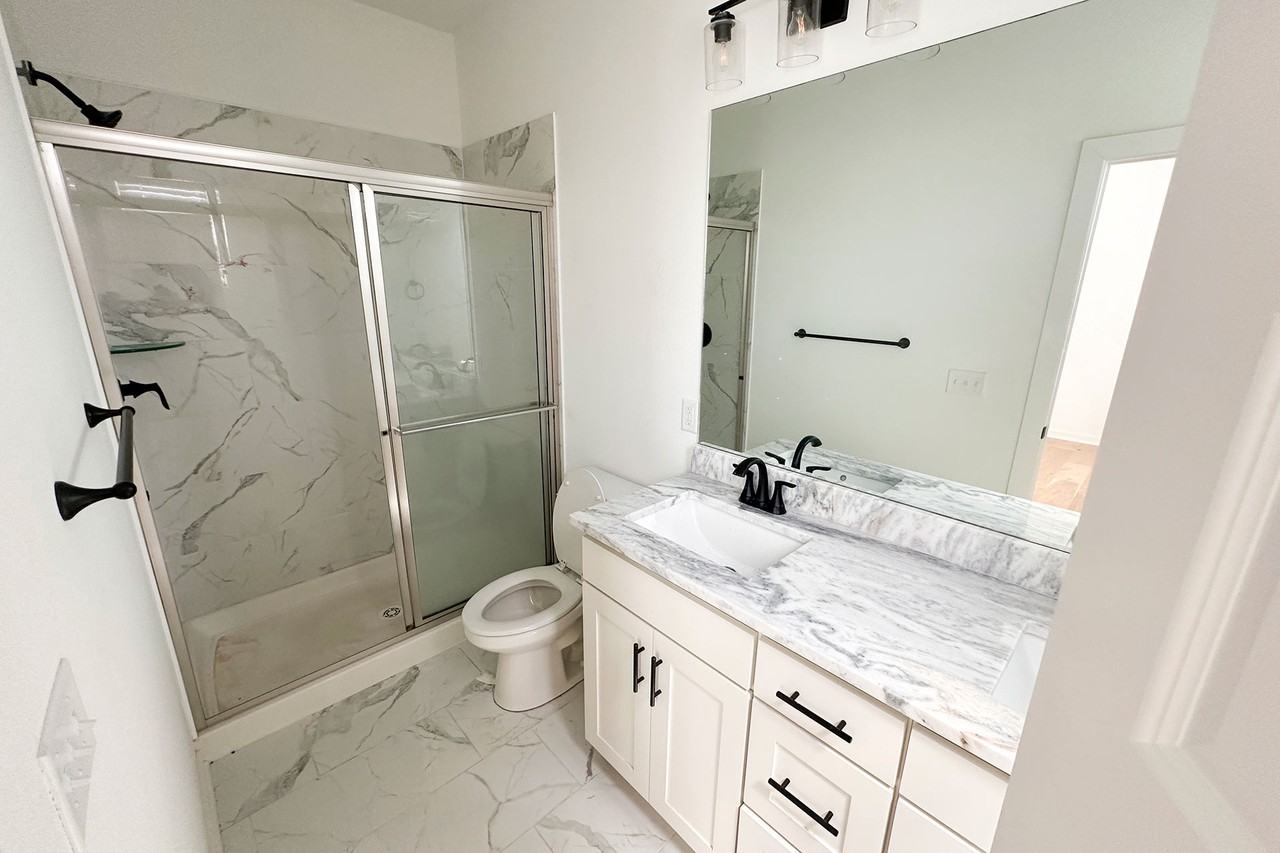 1442 E Huntsville Rd #1 - Photo 4 of 12