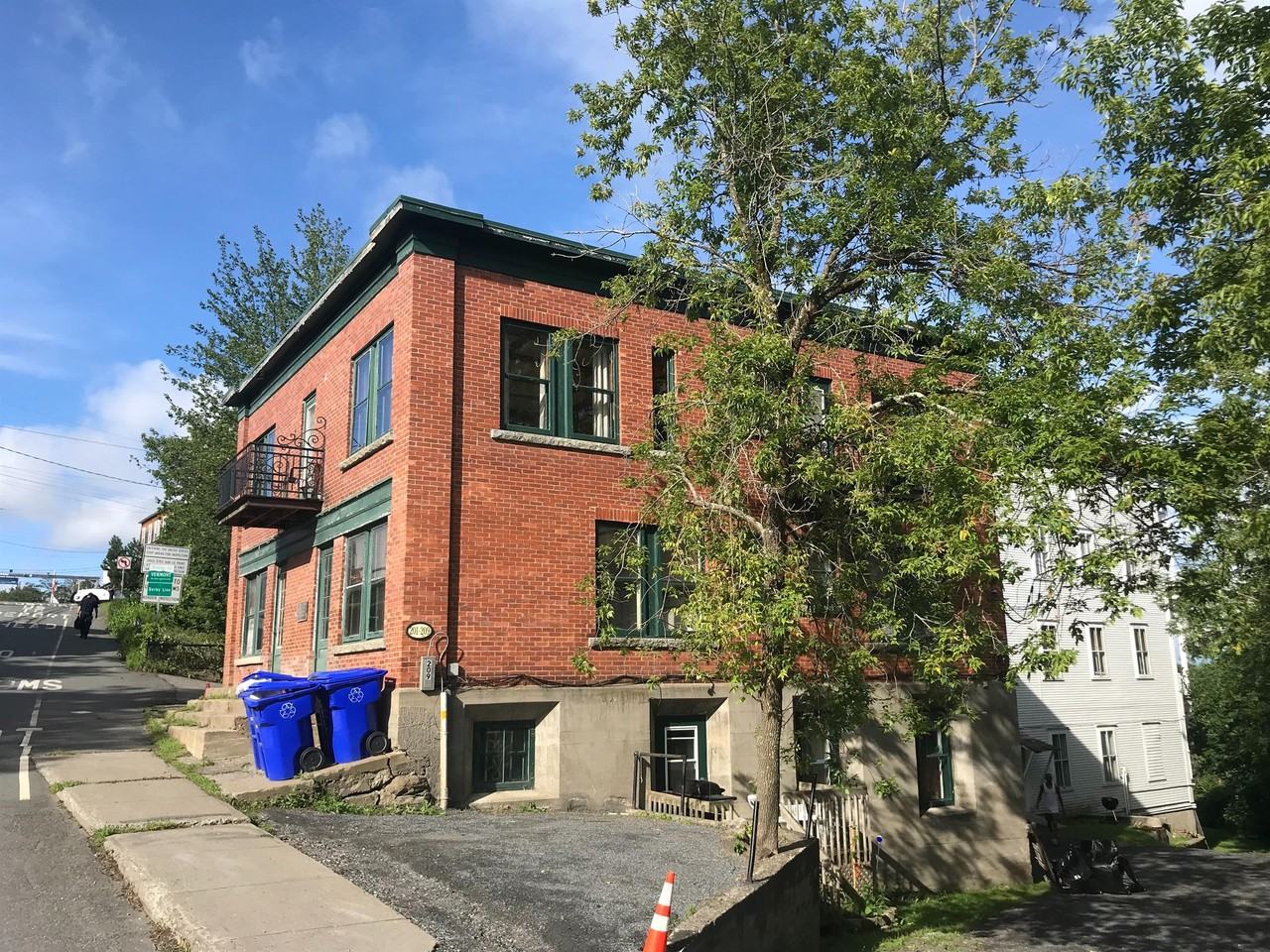 18 Main St #3 - Photo 2 of 11