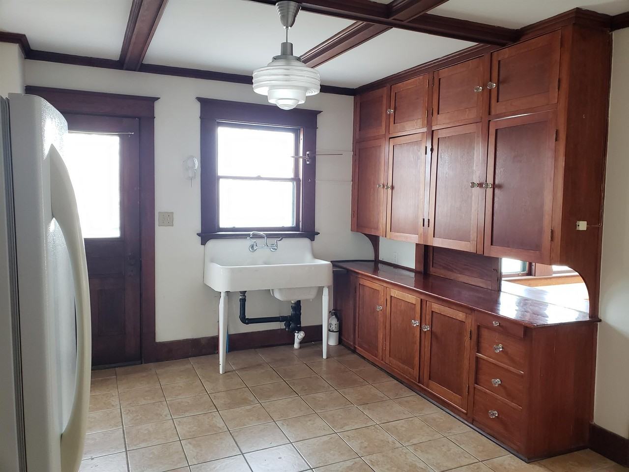 18 Main St #3 - Photo 4 of 11