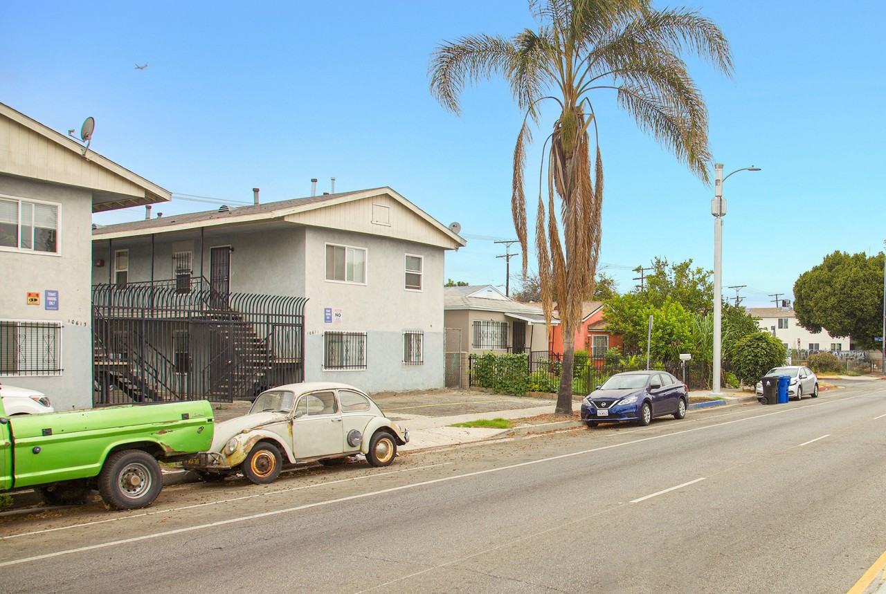 10611-13 S Central - Photo 4 of 13