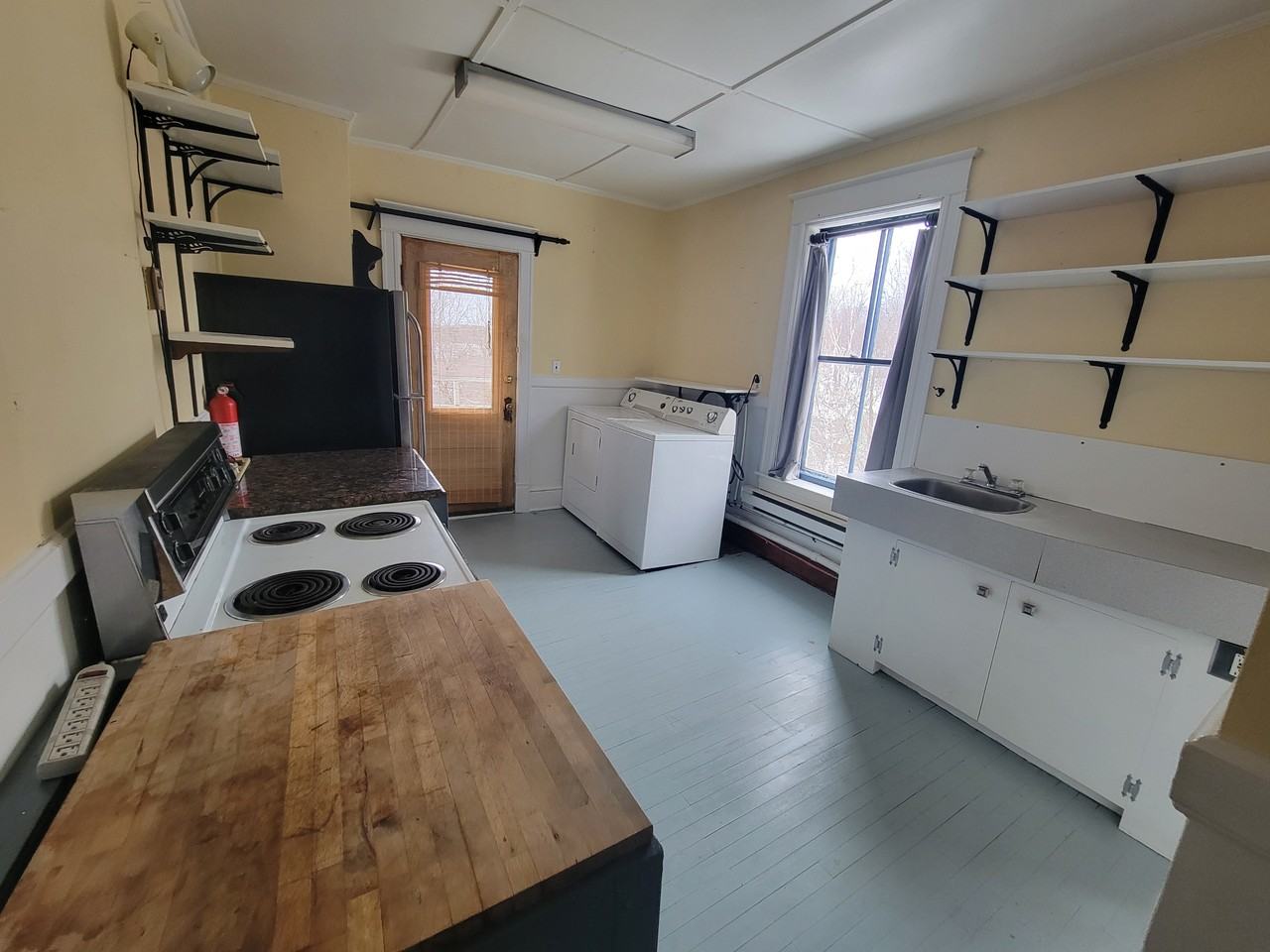 26 Main St #4 - Photo 5 of 19