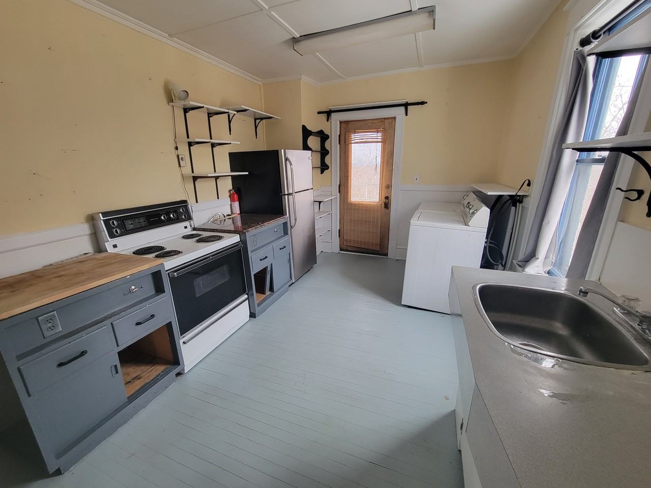 26 Main St #4 - Photo 6 of 19