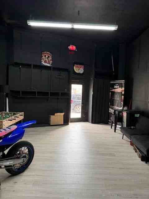 1807 Central Ave - Photo 5 of 9