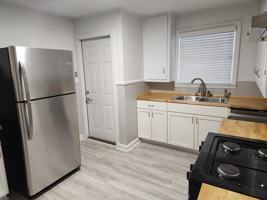 featured image of 151 S Green St #4