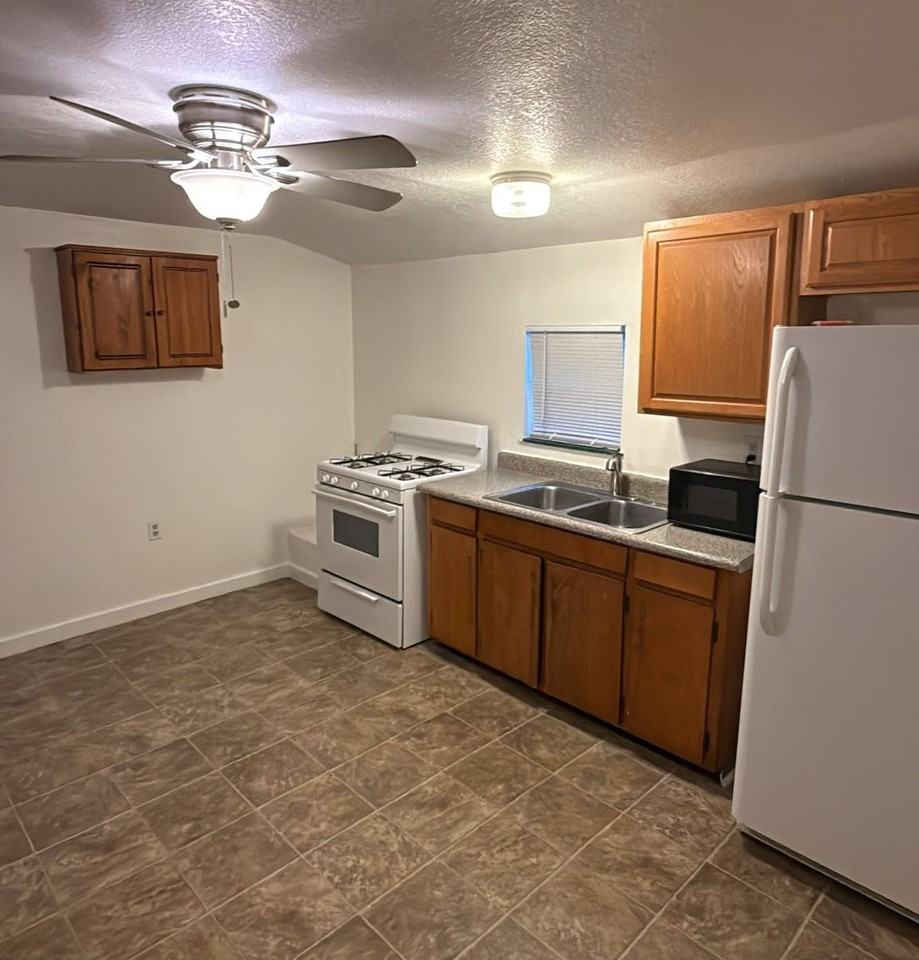 131 Cottage Lane #1 - Photo 5 of 17