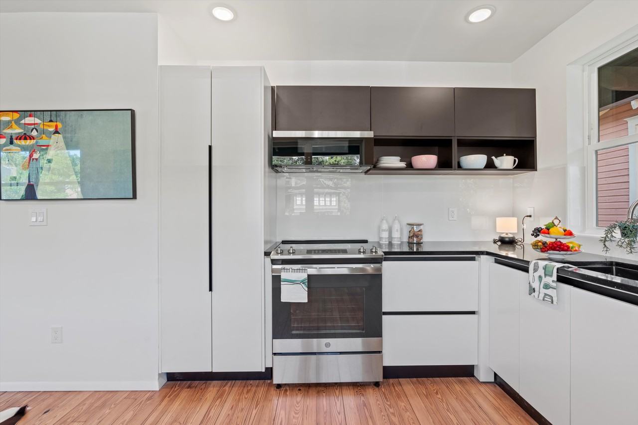 1504 Perry St #107-12 - Photo 4 of 50