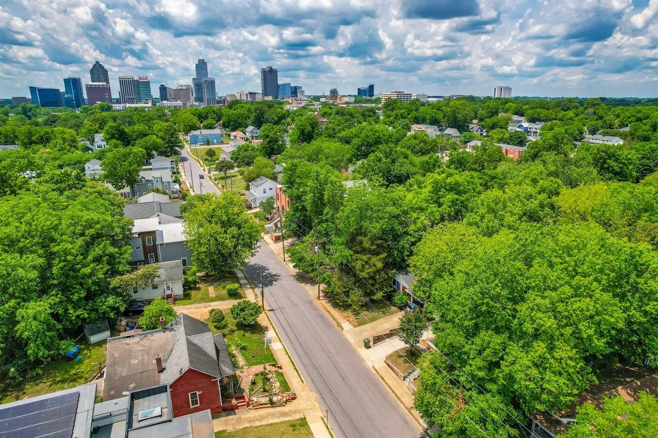 815 East Davie Street #1 - Photo 2 of 29