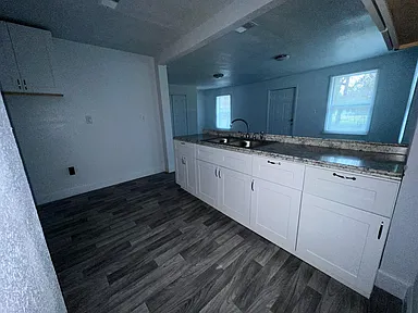 196 S Alabama Ave #1 - Photo 5 of 9