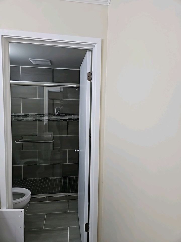 200 Montecito Ave #202 - Photo 3 of 17