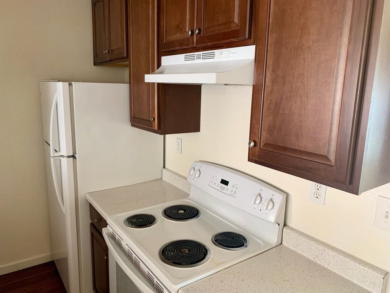 4150 48th St #4 - Photo 3 of 10