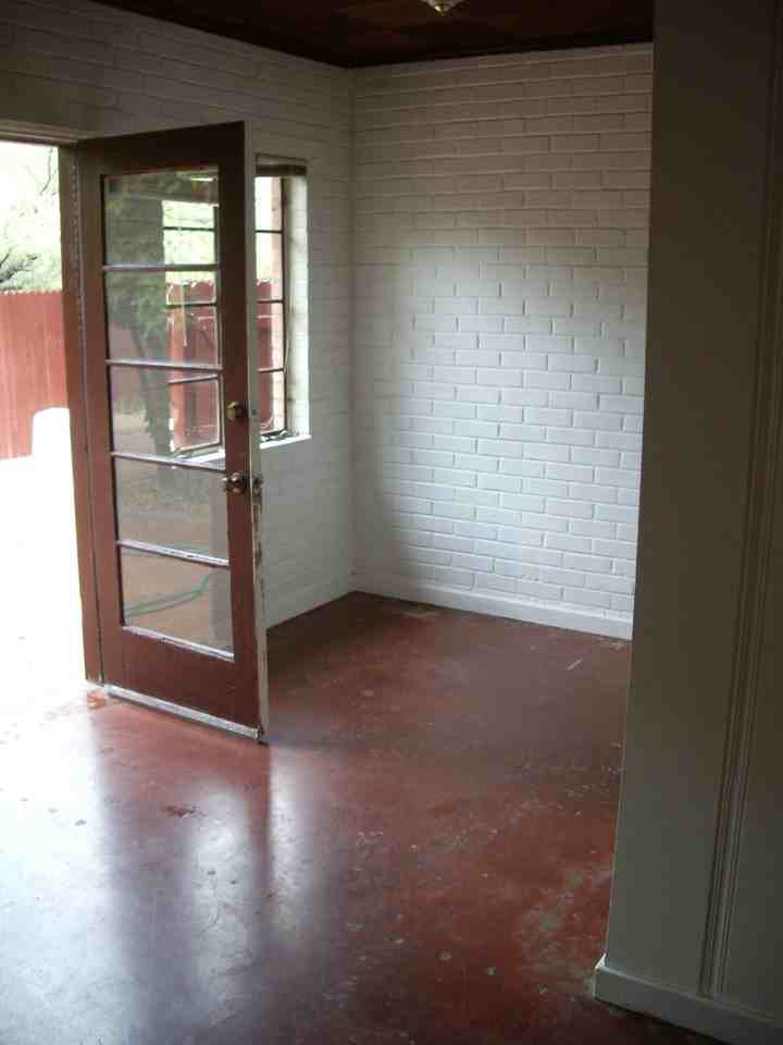 1337 East 9th Street #1337 - Photo 5 of 16