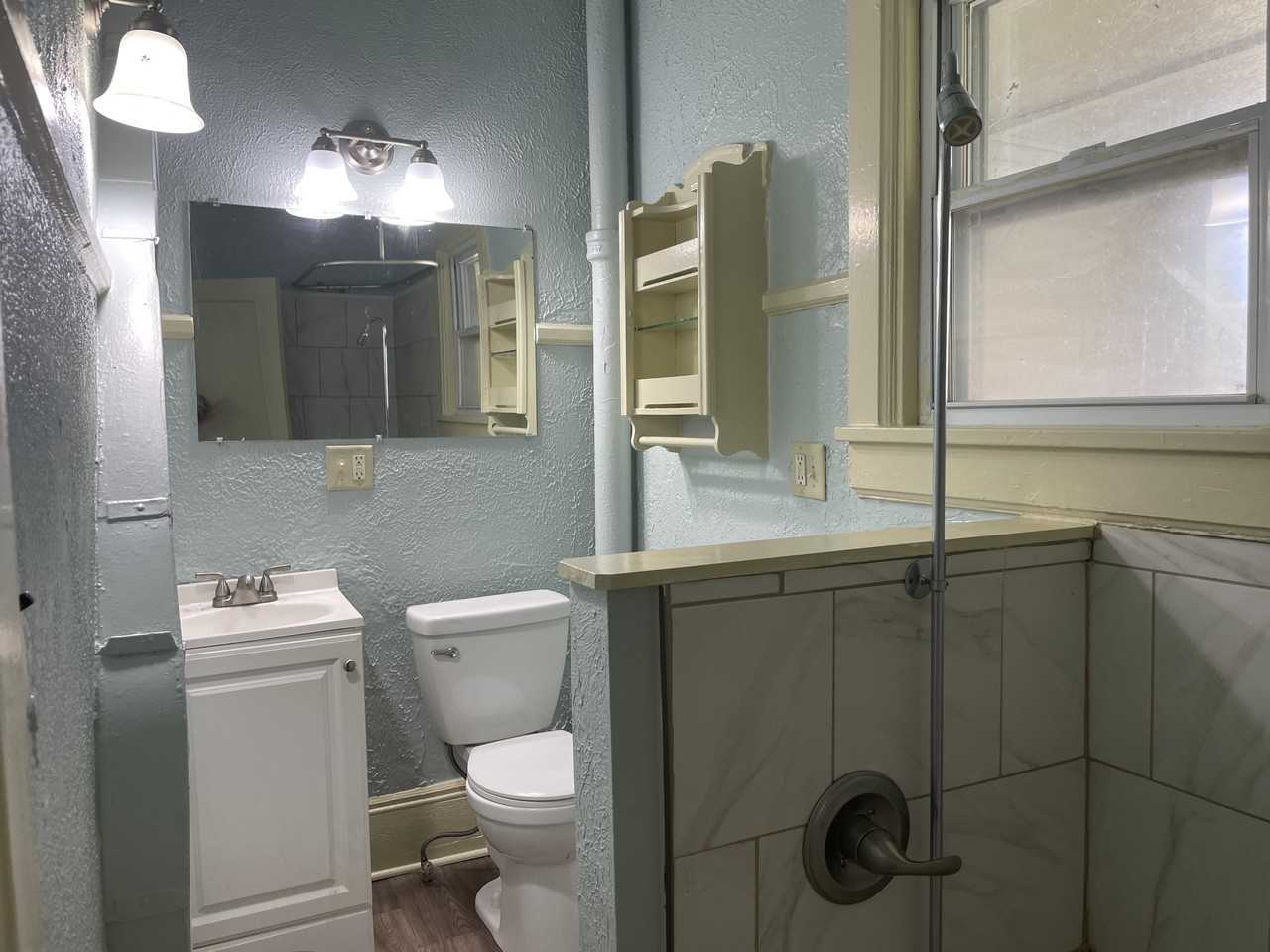 406 Naymut Street - Photo 7 of 7