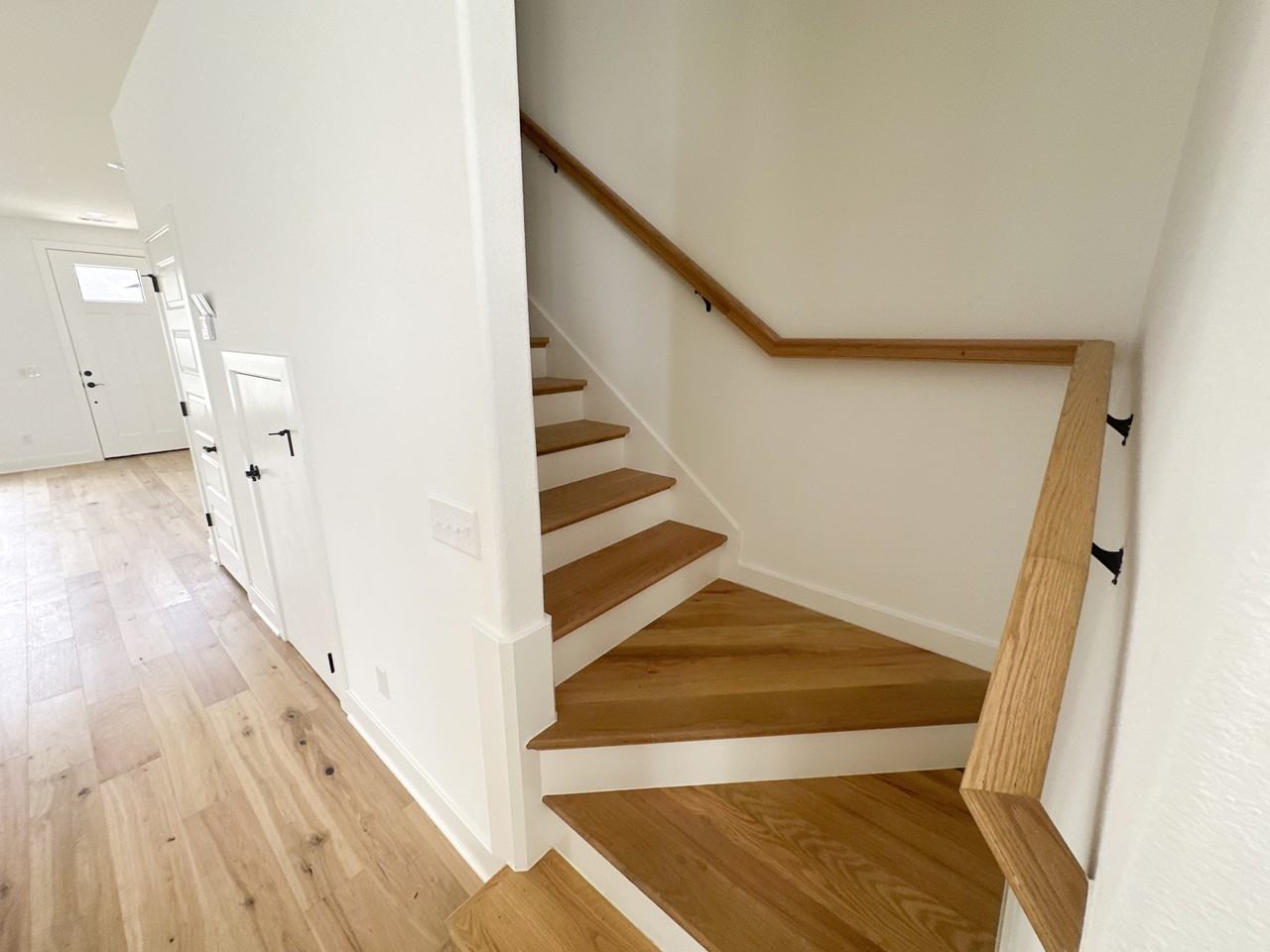 1638 W Neptune St #1 - Photo 6 of 14