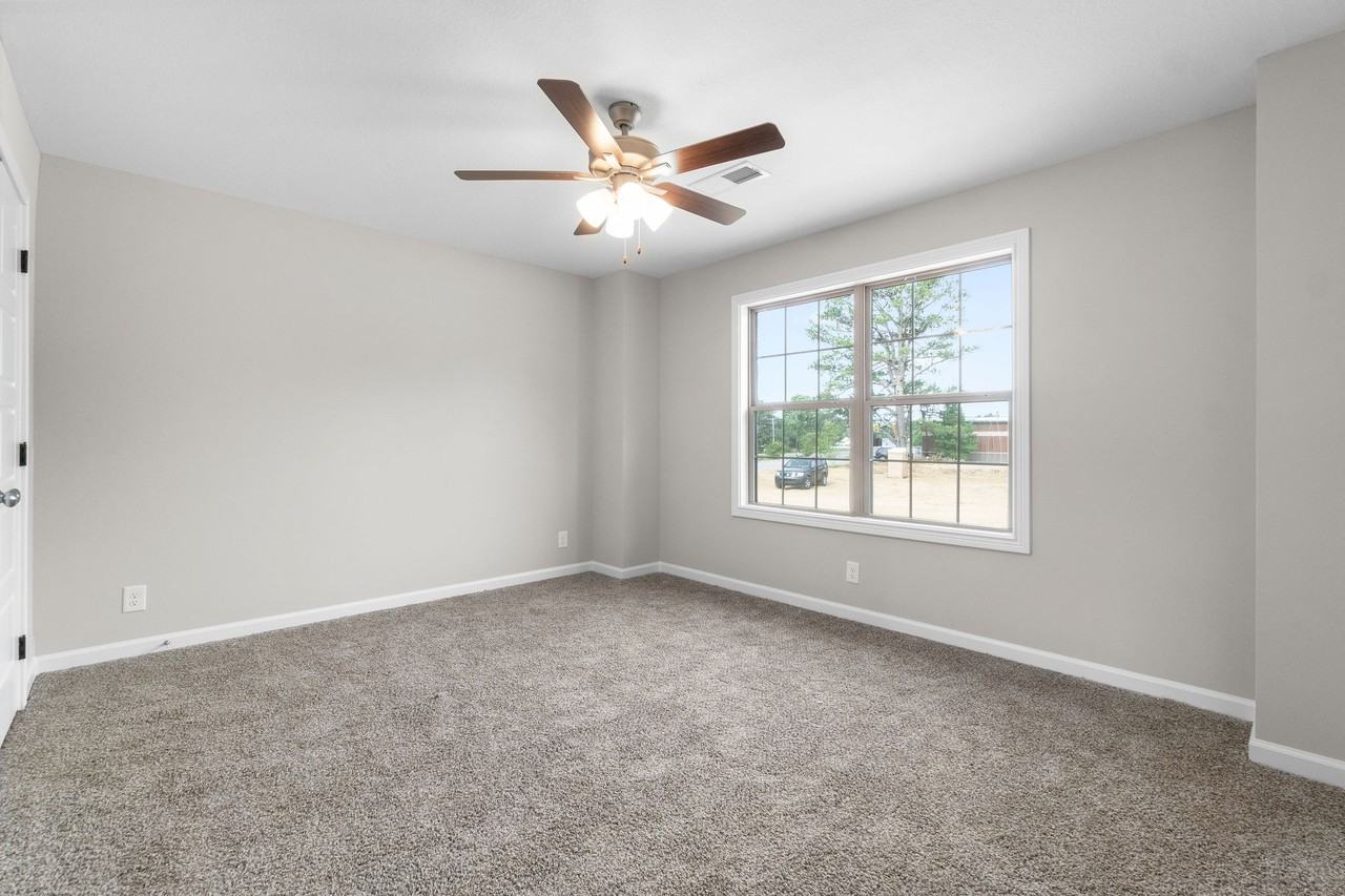 1387 Dover Rd #803 - Photo 7 of 12