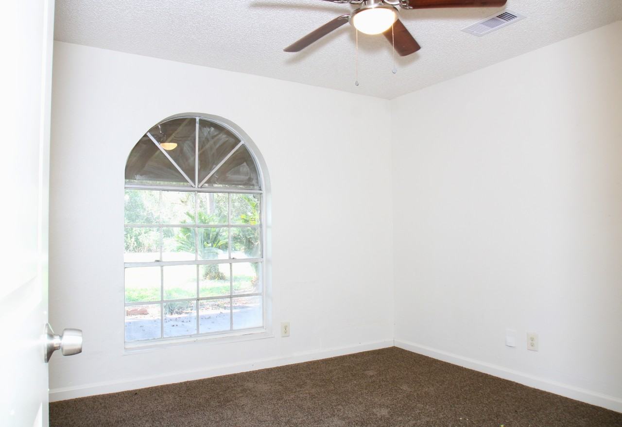 1131 Gifford Road #1 - Photo 5 of 10