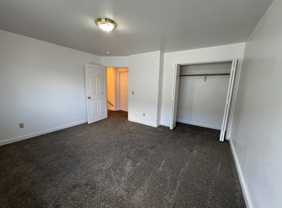 235 South Colter Loop #B - Photo 1 of 1