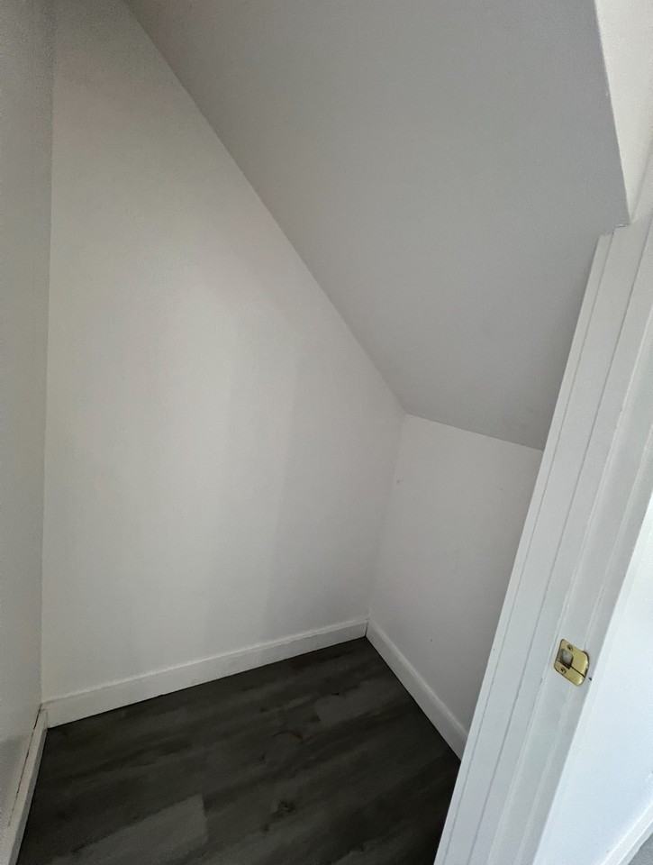 235 South Colter Loop #B - Photo 6 of 7