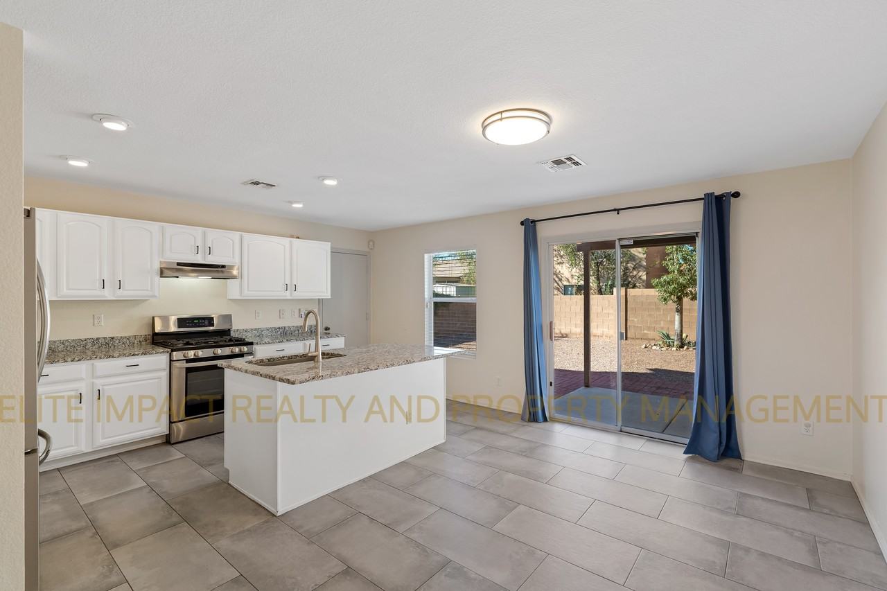 3505 N Sierra Springs Dr #1 - Photo 6 of 27