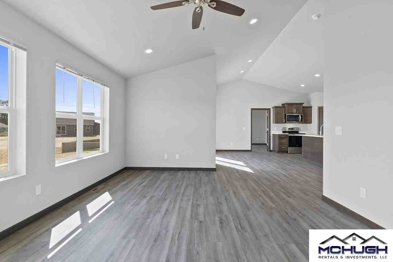 1608 Liberty Avenue #1 - Photo 4 of 18