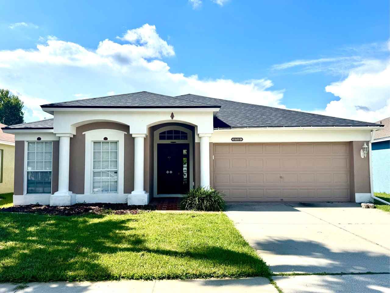 2711 Breakwater Ct #1